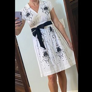 Anthropologie cotton embroidered dress with sash